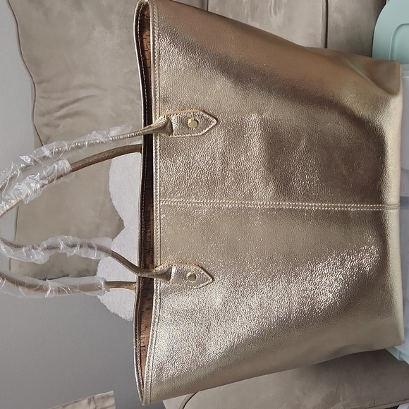 NWT Lilly Pulitzer Metallic Leather La La Tote Bag - Picture 8 of 8